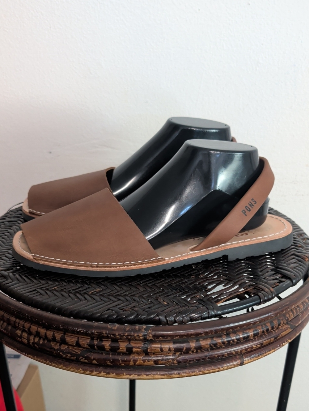 Pons Avarca Wedge Women Size 12 Euro 42